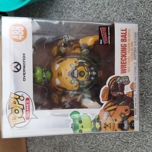 Funko POP Overwatch wrecking ball